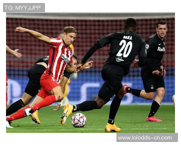 西甲激战：巴黎圣日耳曼与里昂战成平局绝杀时刻引发全场狂欢