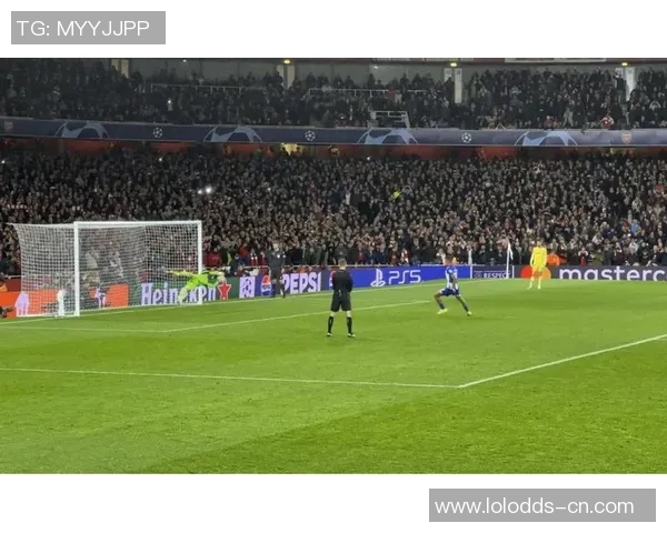 世界杯波尔图大胜里昂点球大战精彩瞬间引爆全场激情 世界杯波尔图大胜里昂点球大战精彩瞬间引爆全场激情