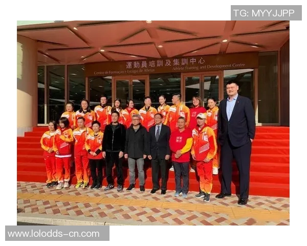 姚明与邓亚萍携手共创中国体育新辉煌的传奇故事