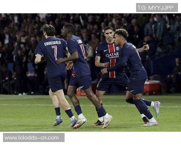 德甲激战：马竞狂胜巴黎圣日耳曼五球大捷引发全场轰动